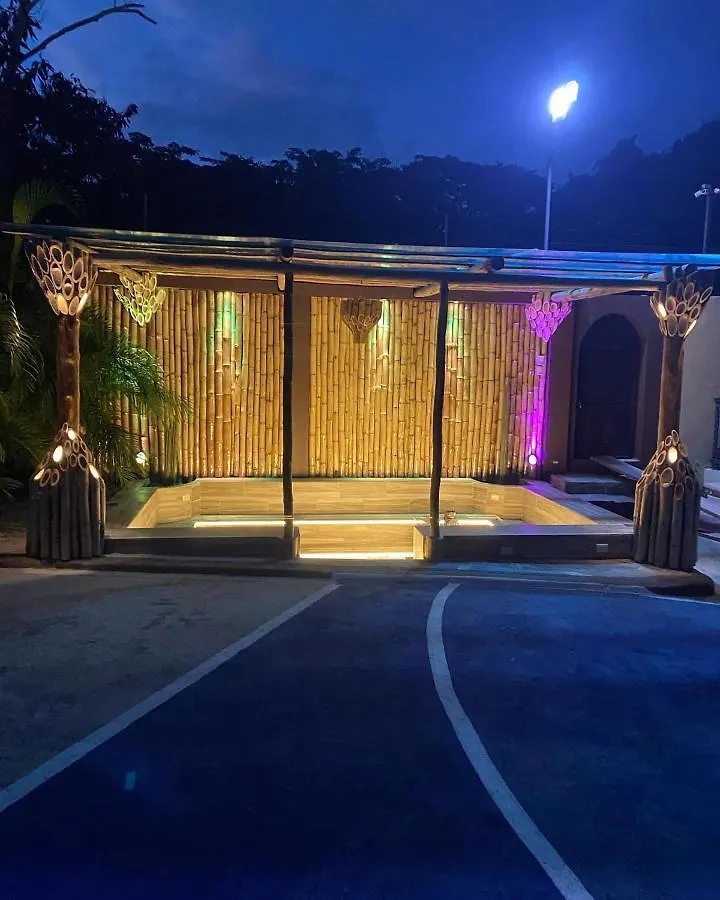 Arcadia Caribbean Village